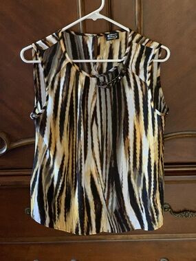 Sioni Sleeveless Animal-Print Tank Top in Brown, Black & White